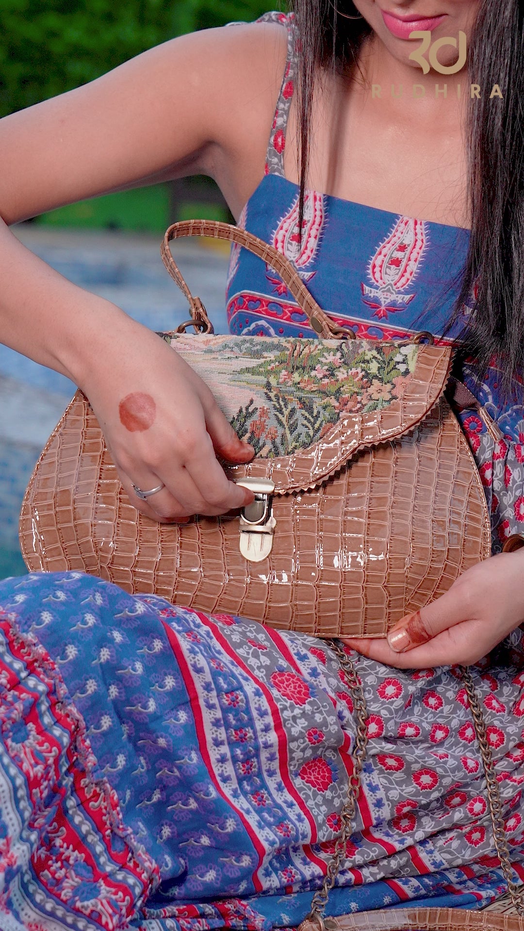 Rudhira Beige II Crocodile print stylish handbag – Rudhira world